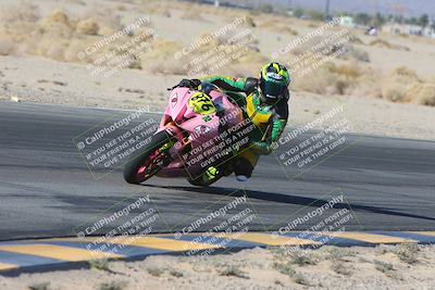 media/Jan-10-2025-CVMA Friday Practice (Fri) [[489e0da257]]/Group 4 and Trackday/Session 2 (Turn 4 Inside)/